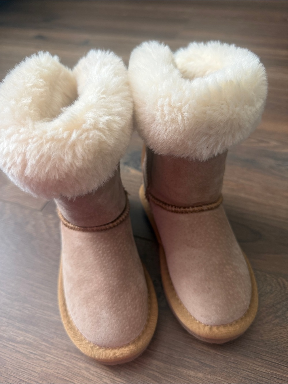 Lamo Kids Suede Boots with Plush Shearling Cuff - Cream/Tan